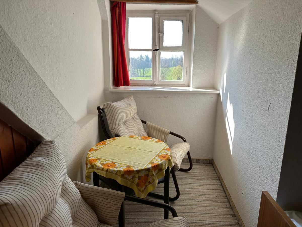 Gaestehaus Gut Frauendorf Windorf  Exteriör bild