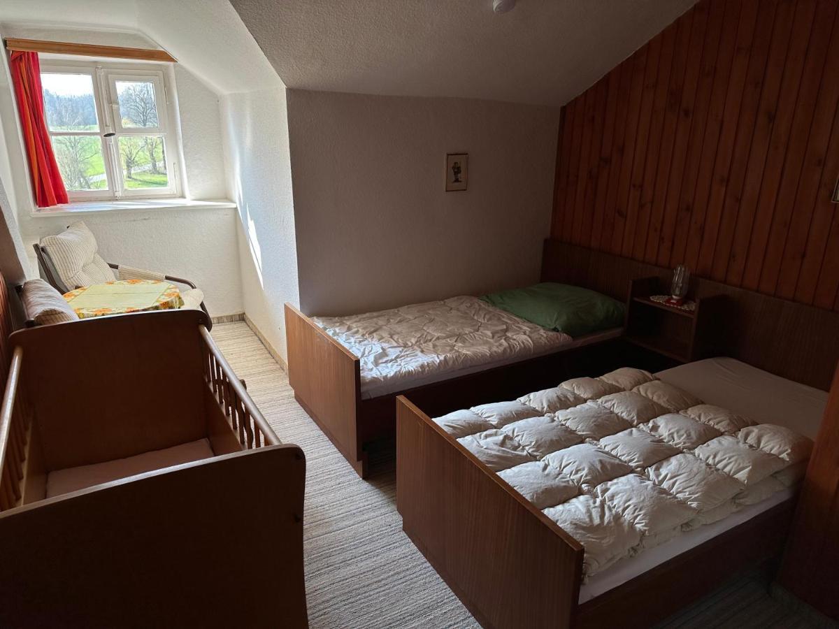 Gaestehaus Gut Frauendorf Windorf  Exteriör bild