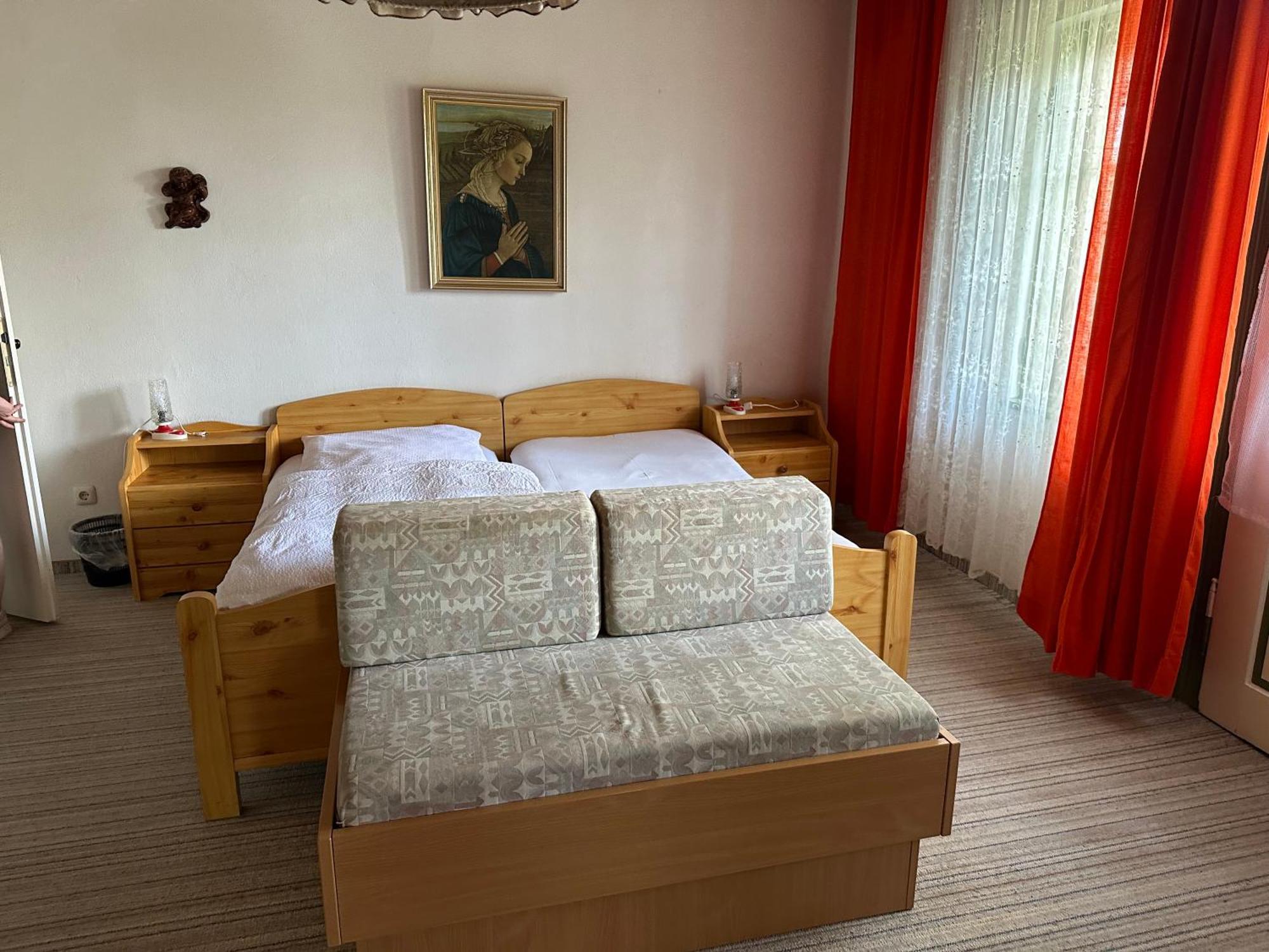 Gaestehaus Gut Frauendorf Windorf  Exteriör bild
